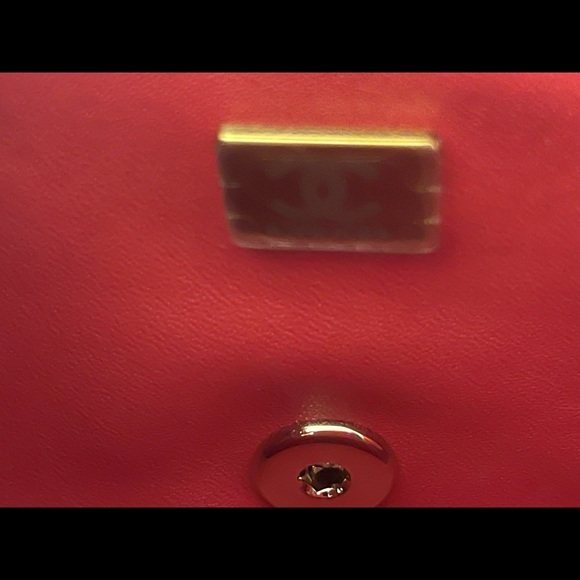 22p Chanel flap mini top handle - Picture 6 of 11